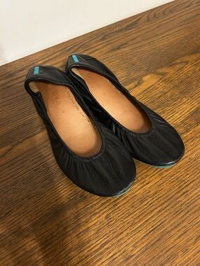 Tieks size 9 black